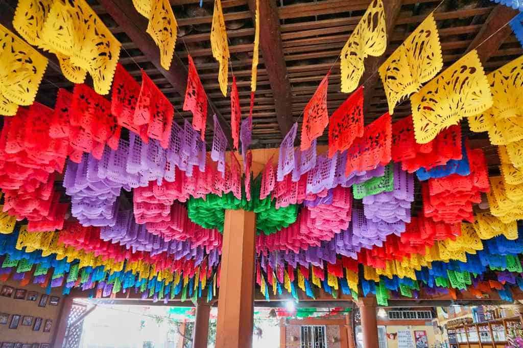 Viele bunte Farben in Mexiko in Oaxaca